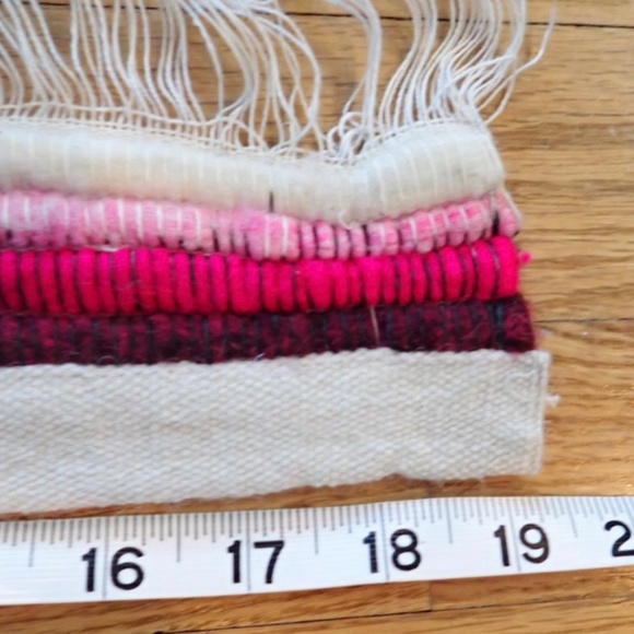 Peruvian Folk Art Alpaca LLama Hand Woven Coiled Wool Wall Hanging 19"X19" Mint - Picture 7 of 7